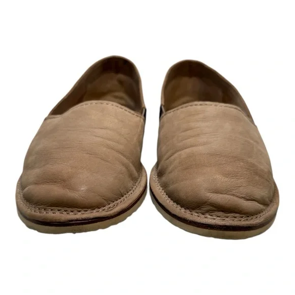 Frye Suede Slip on Flats Sz 6.5 in great condition - Picture 12 of 13